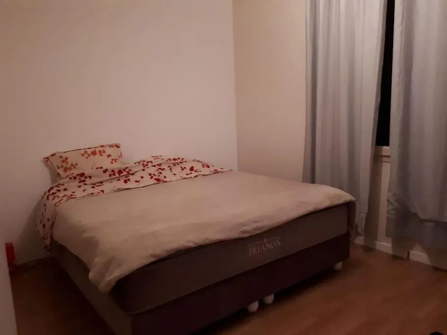 Holiday home Belle Maison Piscine Dans Cadre Verdoyant Vaucluse A 45Min D'Aix Et 55Min De Marseille Puget France